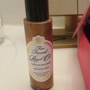 TOO FACED ROYAL OIL